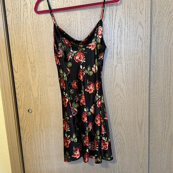 SATIN ROSE MINI DRESS - Picture 3 of 3